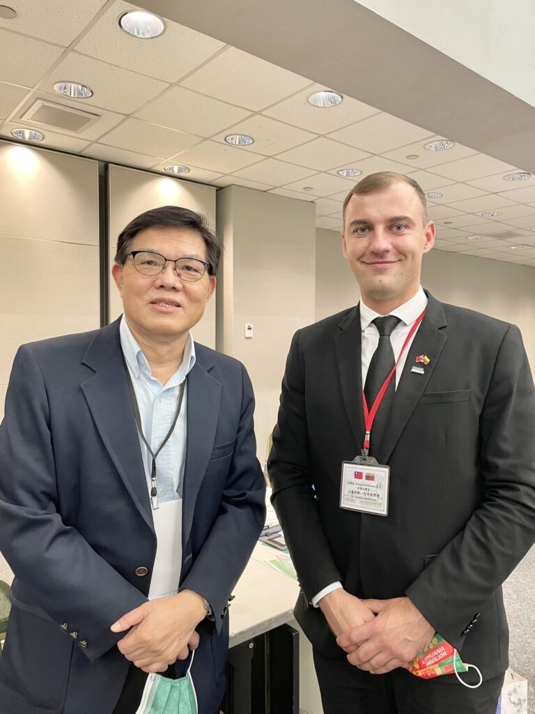 野生牛樟芝 樟芝 牛樟芝 子實體 皿培 皿培研究所